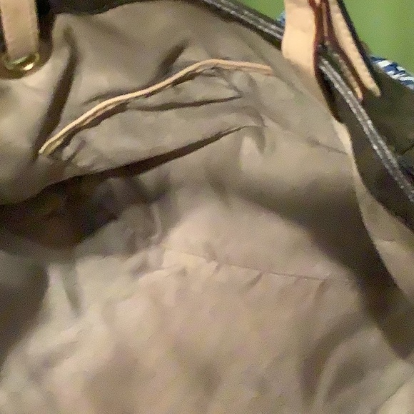 Michael Kors brown monogram tote - Picture 7 of 10